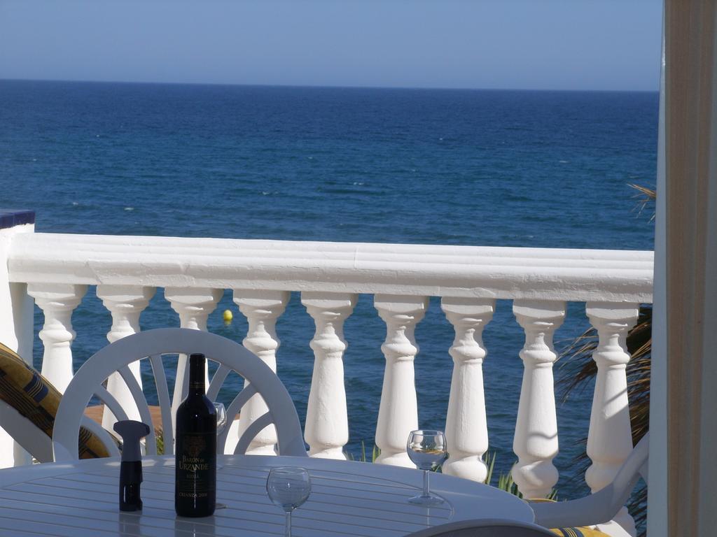Apt Mijas Costa Arkadia Beach El Faro Marvellous Frontbeach With Stunning Seaviews And Historic Lighthouse Fuengirola Exterior foto